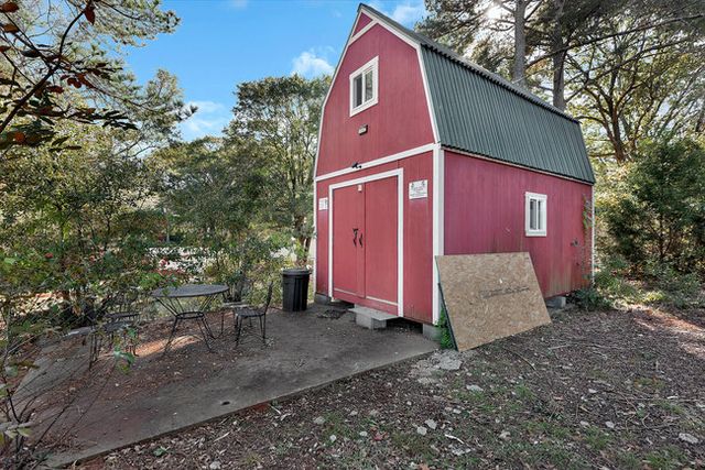 439 Oak Shores Road, Anderson, SC 29625