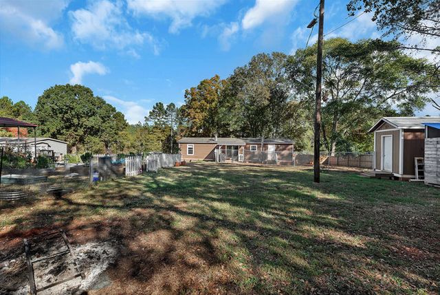 439 Oak Shores Road, Anderson, SC 29625