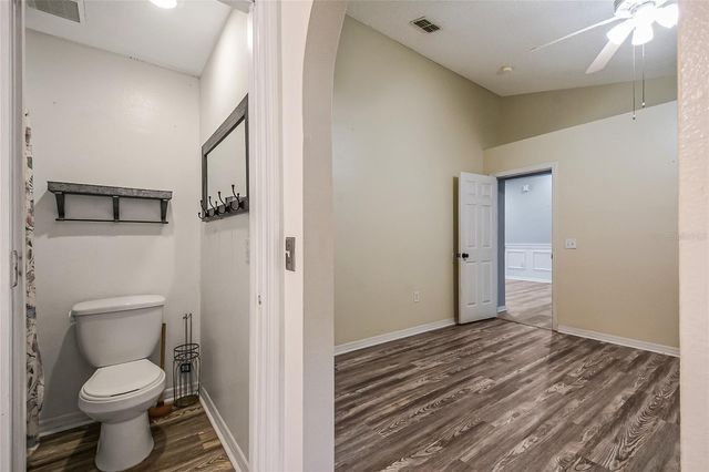 7646 HARBOR BEND CIRCLE, Orlando, FL 32822