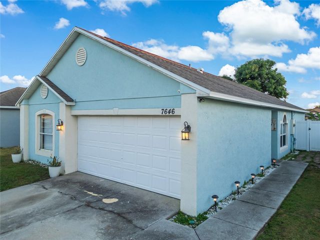 7646 HARBOR BEND CIRCLE, Orlando, FL 32822