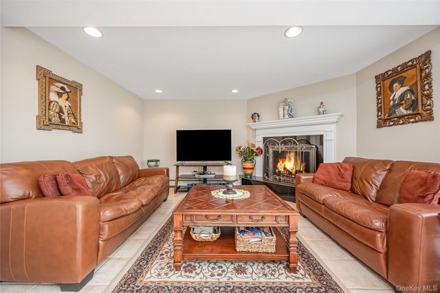 130 West Drive, Massapequa, NY 11758