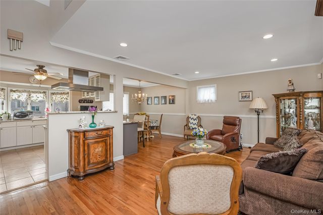 130 West Drive, Massapequa, NY 11758