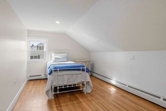 9 Violet Rd, Peabody, MA 01960