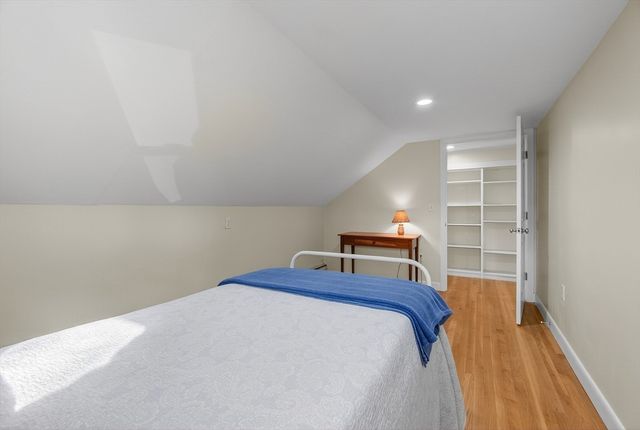 9 Violet Rd, Peabody, MA 01960