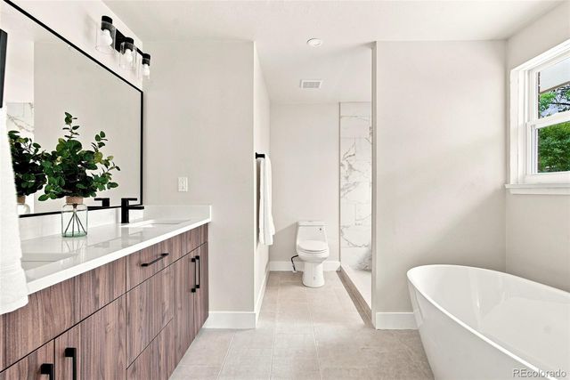 12128 W 62nd Place, Arvada, CO 80004