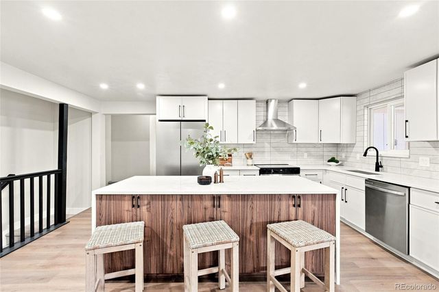 12128 W 62nd Place, Arvada, CO 80004