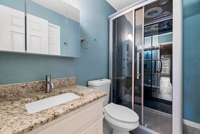 1 Friendswood Dr., Longview, TX 75605