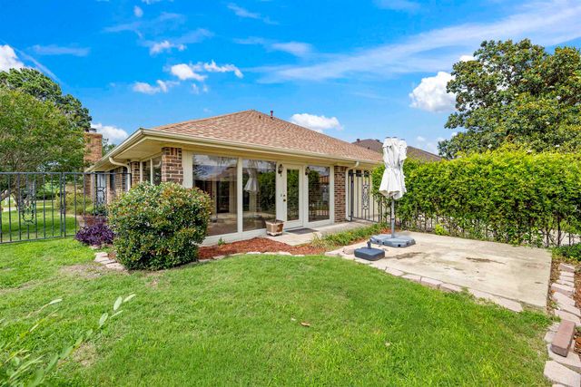 1 Friendswood Dr., Longview, TX 75605