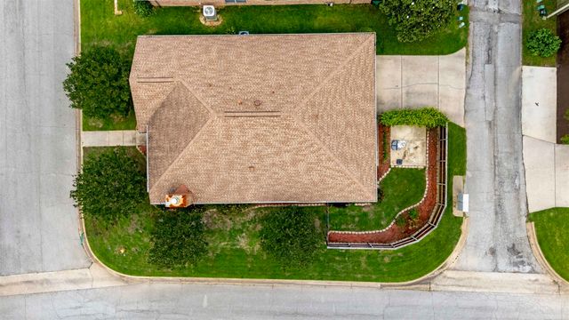 1 Friendswood Dr., Longview, TX 75605