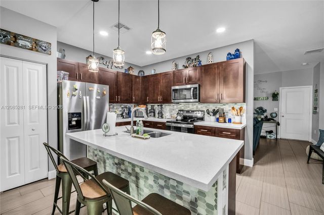 5104 NW 47th Street, Tamarac, FL 33319