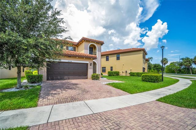 5104 NW 47th Street, Tamarac, FL 33319