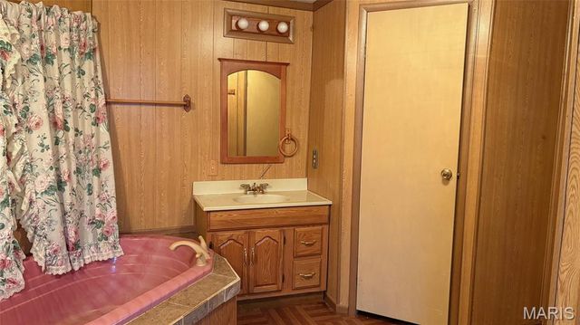 2954 Cardinals Lane, Chester, IL 62233