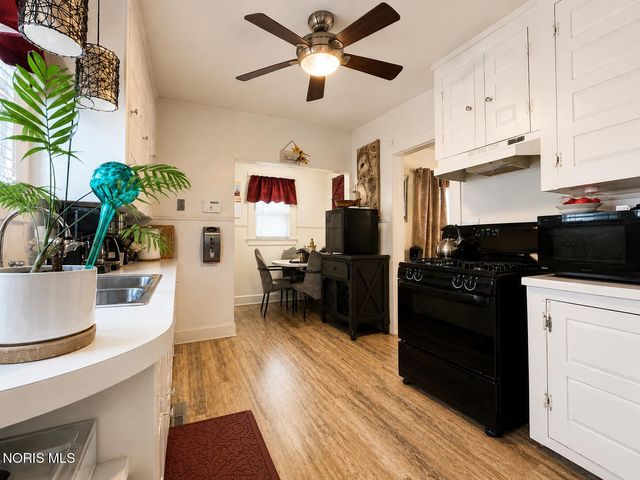 3718 Revere Drive, Toledo, OH 43612