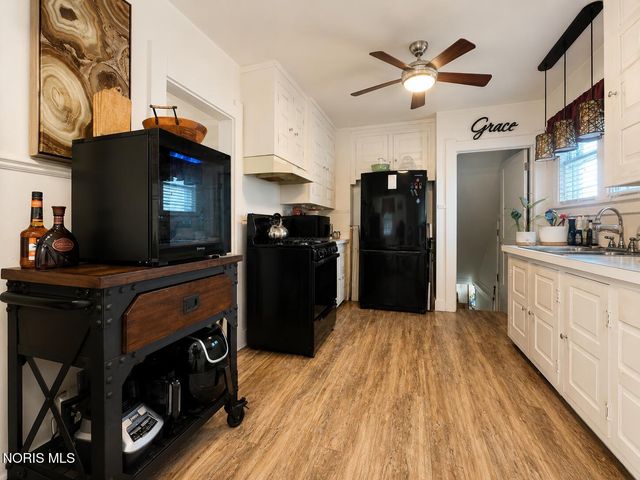 3718 Revere Drive, Toledo, OH 43612