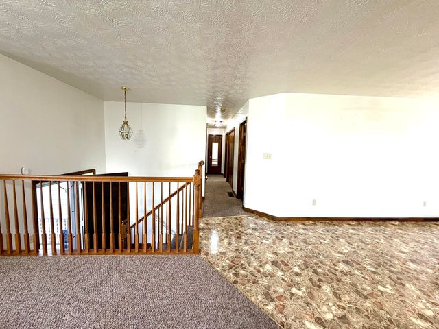 104 Raven Drive, Berea, KY 40403