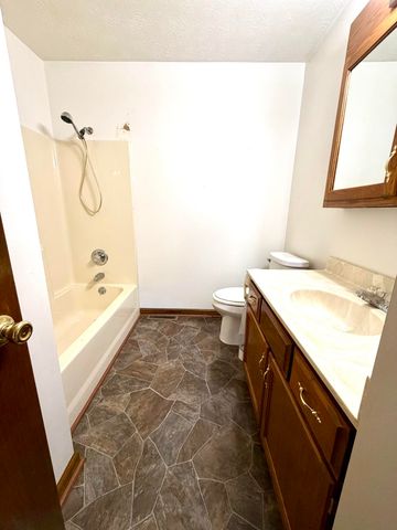 104 Raven Drive, Berea, KY 40403