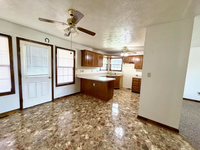 104 Raven Drive, Berea, KY 40403