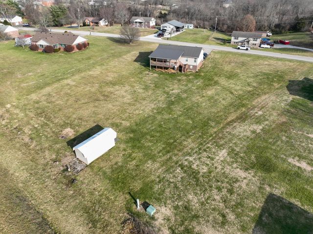 104 Raven Drive, Berea, KY 40403