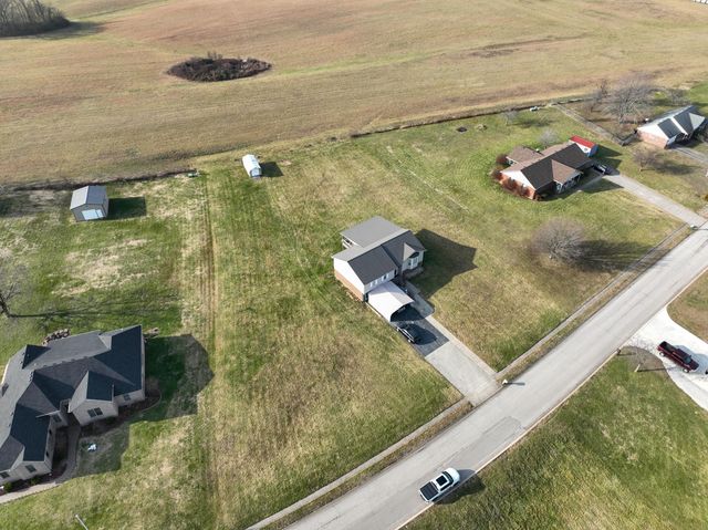 104 Raven Drive, Berea, KY 40403