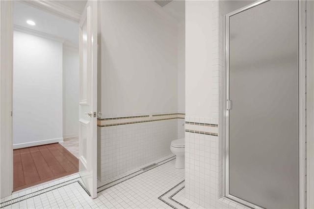 400 W 49th Terrace 2034, Kansas City, MO 64112