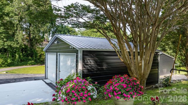 61 Honeycutt Lane 2, Nebo, NC 28761