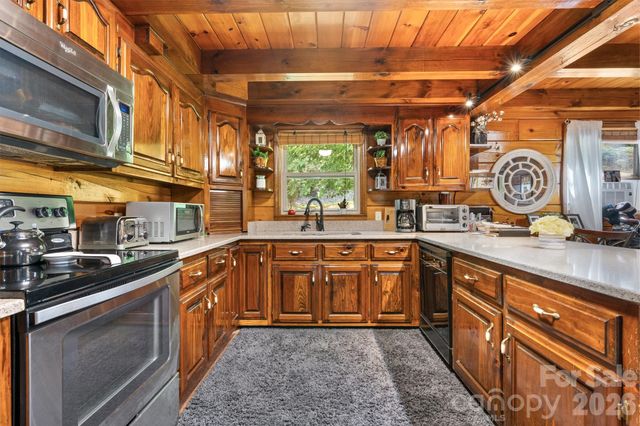 61 Honeycutt Lane 2, Nebo, NC 28761