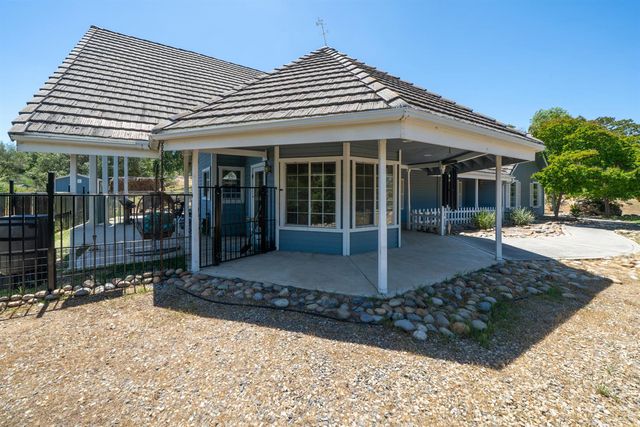 43480 Cave Stone Court, Coarsegold, CA 93614