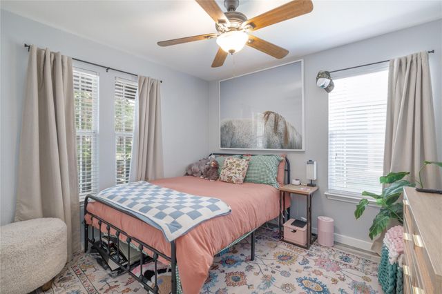 2158 Herzog, Kyle, TX 78640