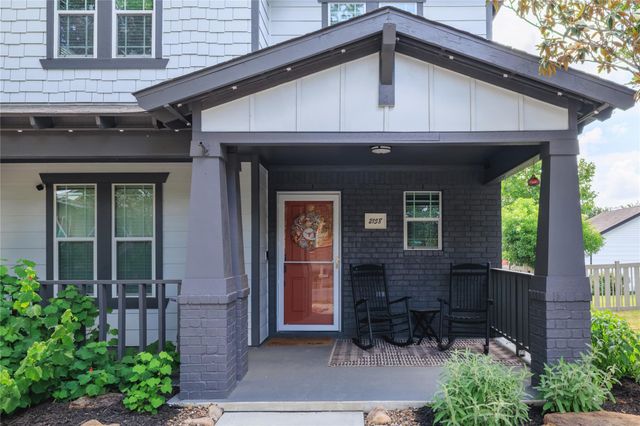 2158 Herzog, Kyle, TX 78640
