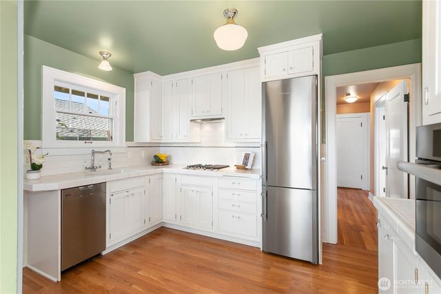 2209 Eldridge Avenue, Bellingham, WA 98225