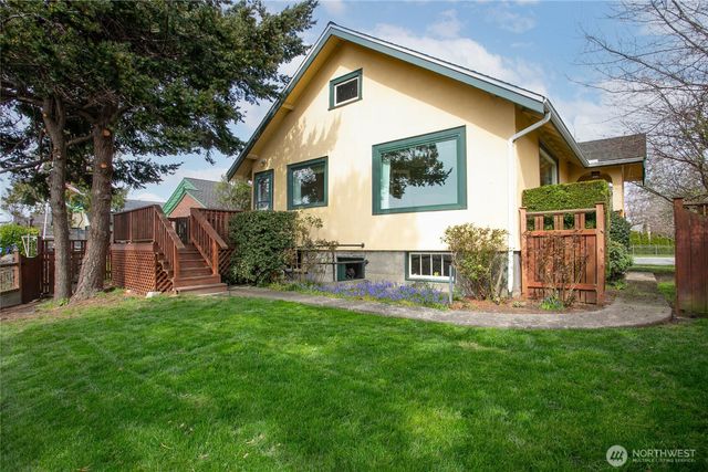 2209 Eldridge Avenue, Bellingham, WA 98225