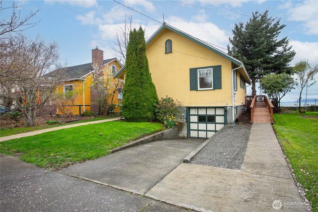 2209 Eldridge Avenue, Bellingham, WA 98225