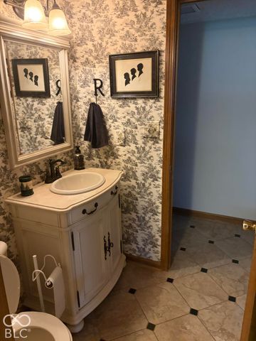 13824 Nansemond Drive, Carmel, IN 46032