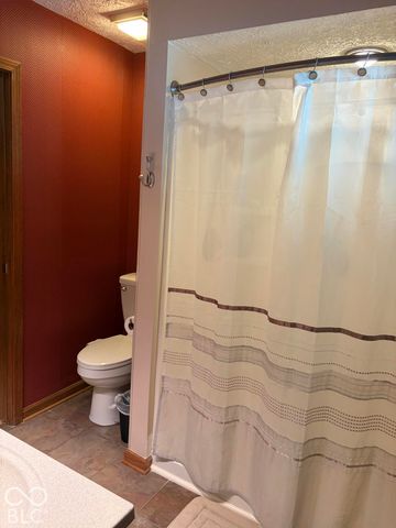 13824 Nansemond Drive, Carmel, IN 46032