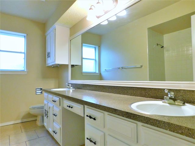 1706 Wisteria Street, Denton, TX 76205