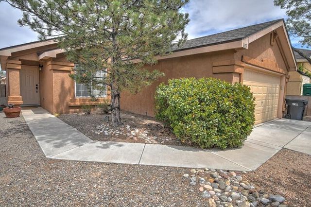 1625 Questa Road NE, Rio Rancho, NM 87144
