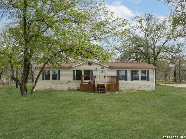 135 Savannah Ridge, Von Ormy, TX 78073