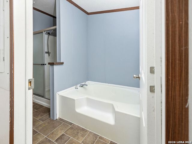 135 Savannah Ridge, Von Ormy, TX 78073