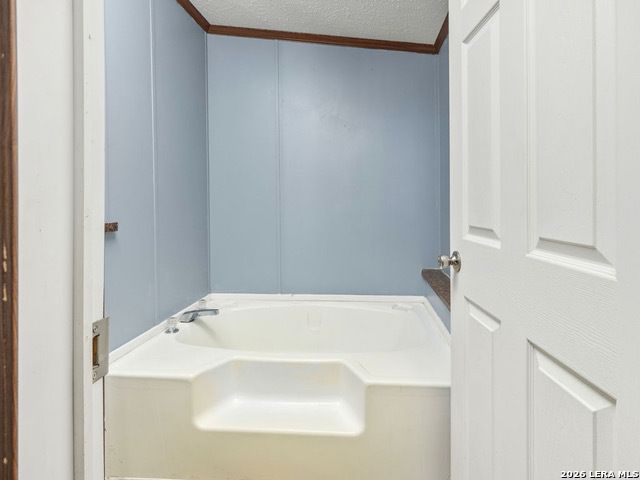 135 Savannah Ridge, Von Ormy, TX 78073