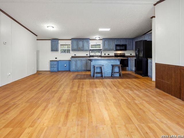 135 Savannah Ridge, Von Ormy, TX 78073