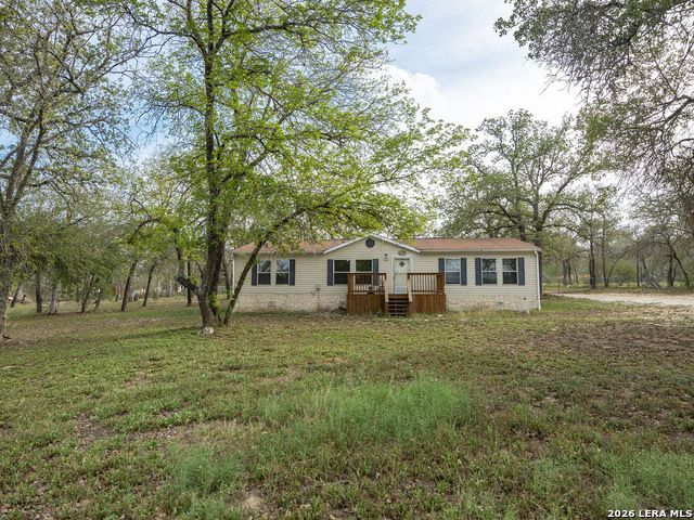 135 Savannah Ridge, Von Ormy, TX 78073