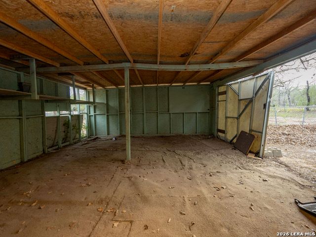 135 Savannah Ridge, Von Ormy, TX 78073