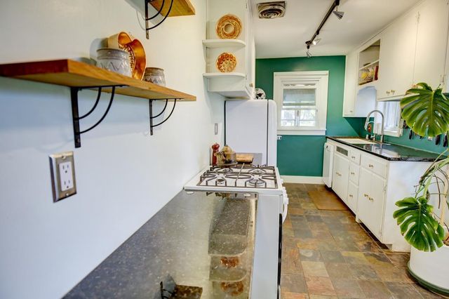 1701 Fremont Avenue, Madison, WI 53704