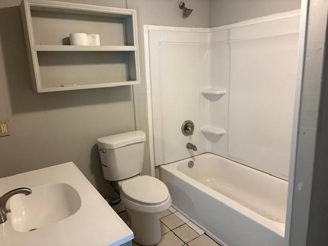 219 Grove Avenue, Lindale, GA 30147