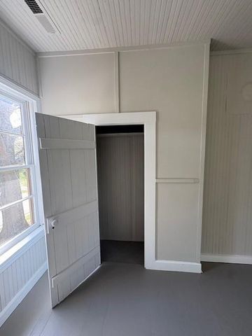 219 Grove Avenue, Lindale, GA 30147