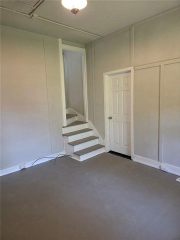 219 Grove Avenue, Lindale, GA 30147