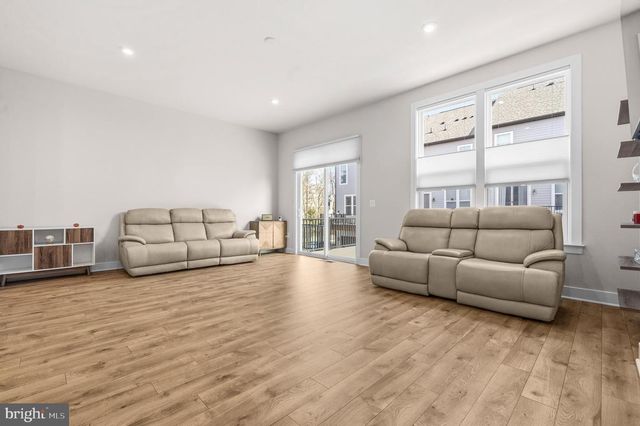 2433 LIBERTY LOOP, Herndon, VA 20171