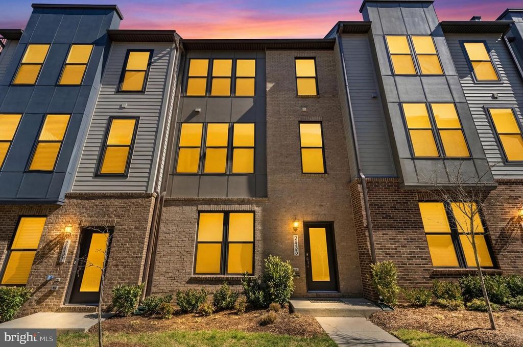 2433 LIBERTY LOOP, Herndon, VA 20171