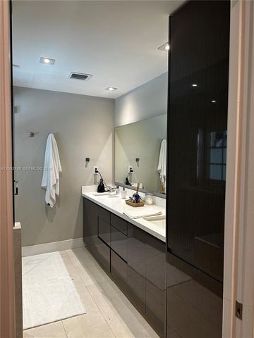 630 San Lorenzo Ave 0, Coral Gables, FL 33146