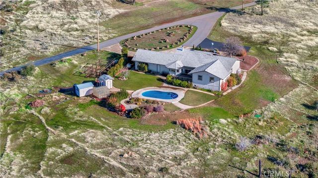 3070 Royal Meadow Lane, Paradise, CA 95969